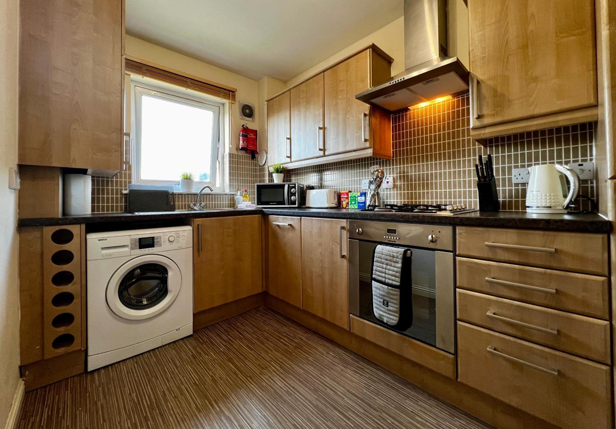 Апартаменты Stylish Modern Flat With Juliet Balcony & Parking Глазго Экстерьер фото
