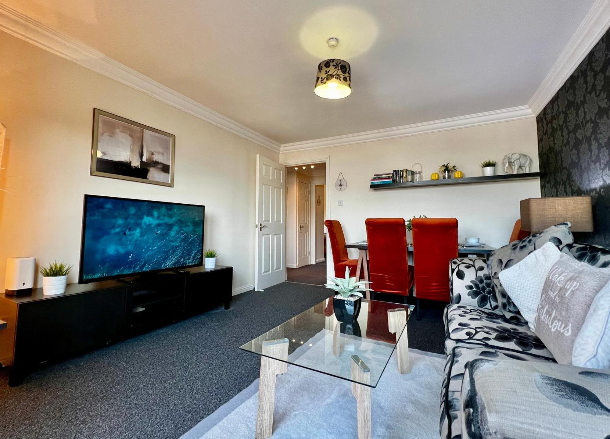 Апартаменты Stylish Modern Flat With Juliet Balcony & Parking Глазго Экстерьер фото